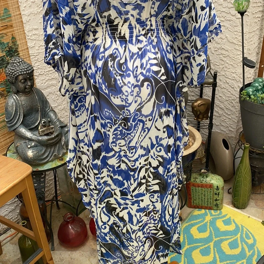 💙BEAUTIFUL BLUE N WHITE KAFTAN💙 - Picture 4 of 8